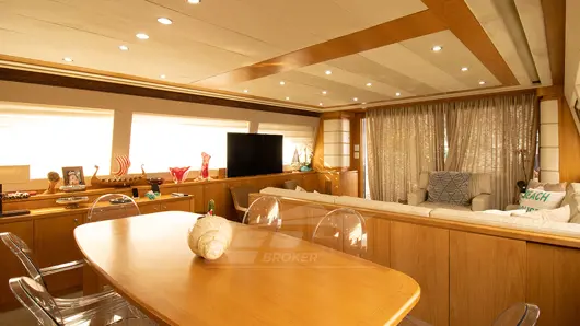 Mesa de jantar FERRETTI 83