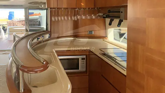 Cozinha INTERMARINE AZIMUT 680 FULL