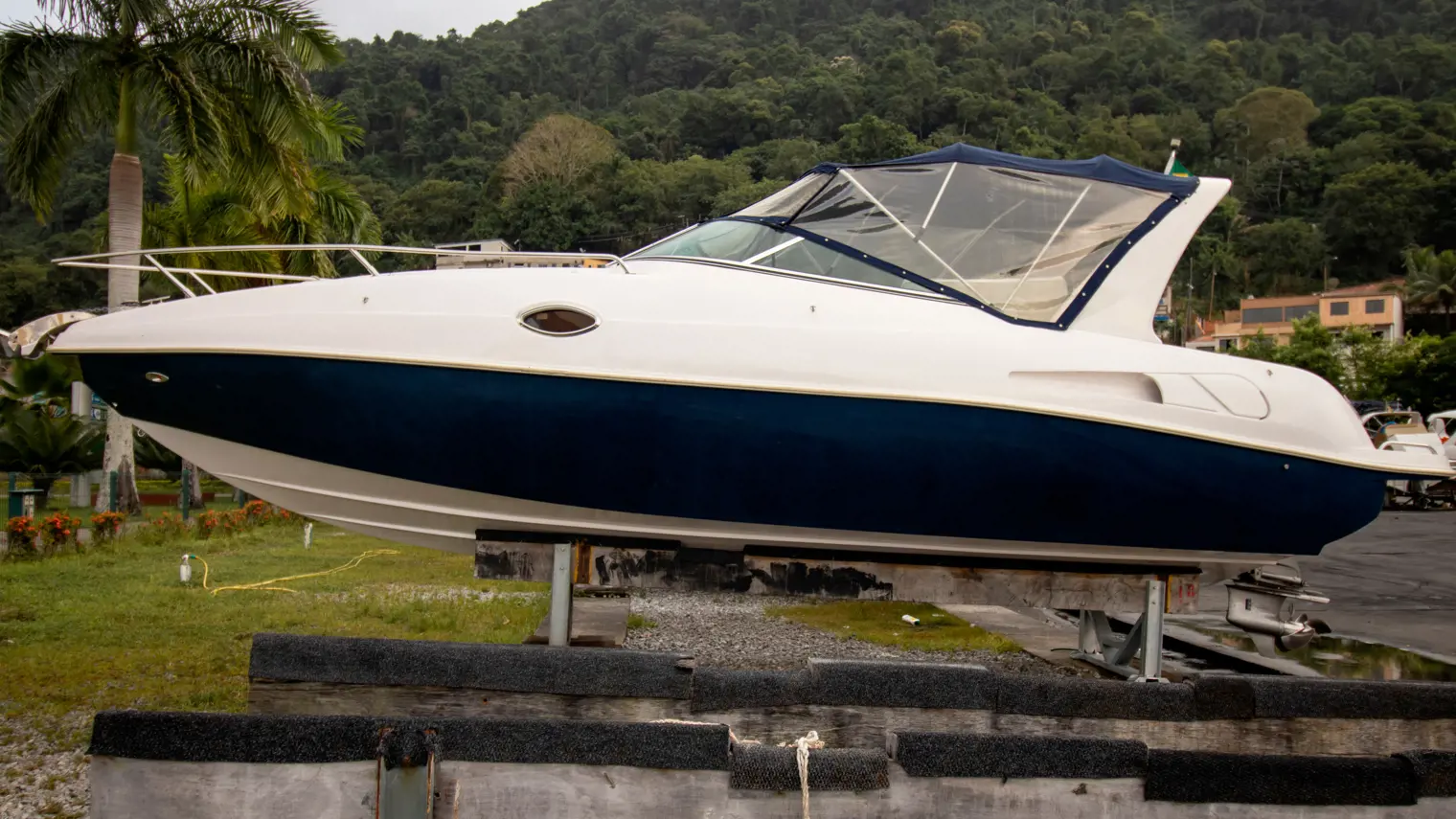 Daycruiser Cabinada