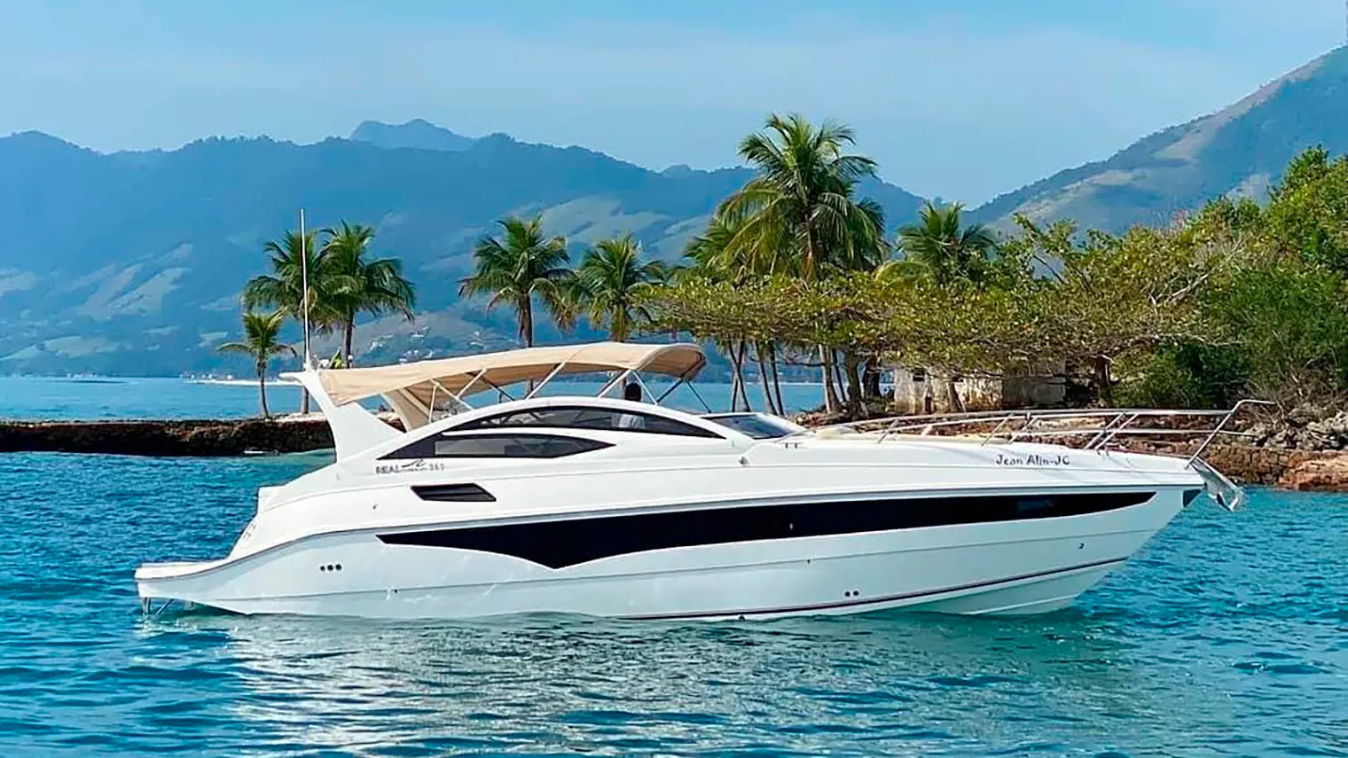 Daycruiser Cabinada