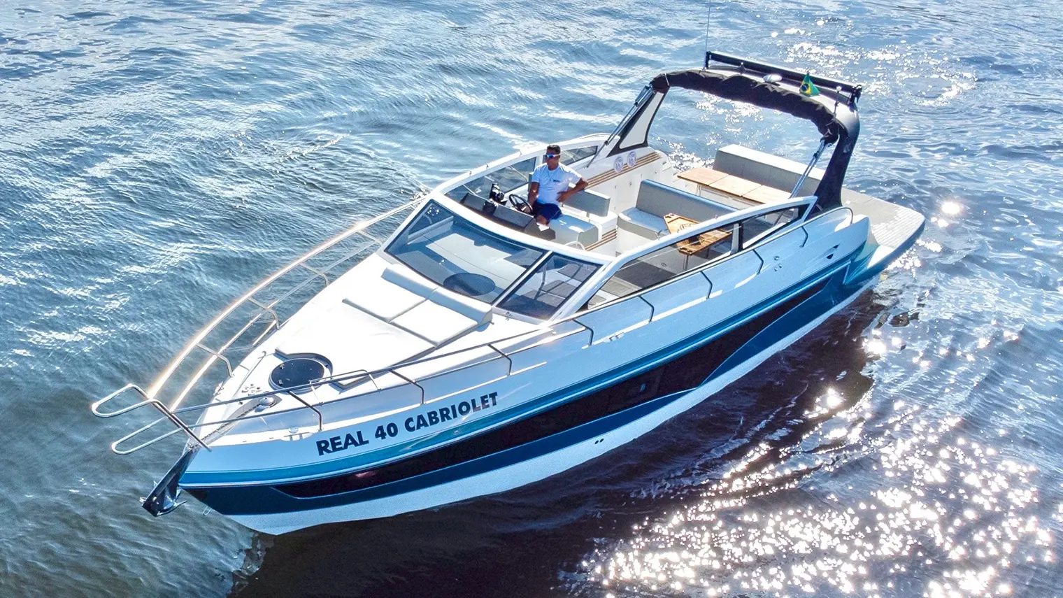 Daycruiser Cabinada